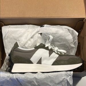 New Balance 327 Khaki White. Brand new in box.